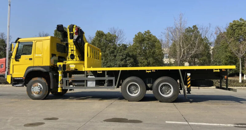 6x6 Sinotruk Mounted Shenbai 16 Ton Knuckle Boom Crane - Image 4