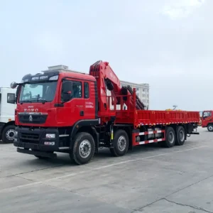 8x4 HOWO Truck Mounted 35 Ton Knuckle Boom Crane